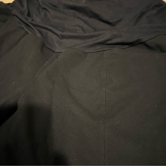 Old Navy Maternity Black Pants - Picture 2 of 3